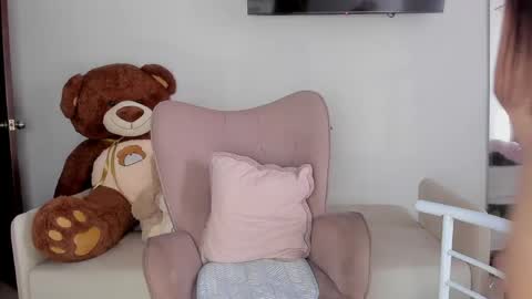 Alejandra  online show from 04-22-26, 02:18