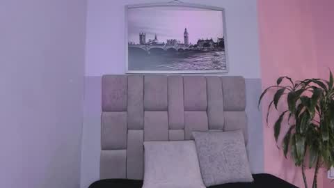 Selene online show from 02-05-26, 02:16