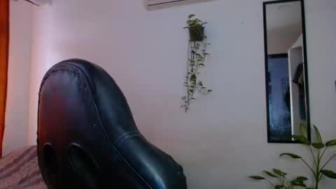 INDEPENDENT  model Instagram  selenevega08 online show from 03-06-25, 02:18