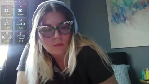 Selene online show from 10-18-25, 06:41