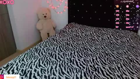 Selene G  online show from 09-10-25, 04:12