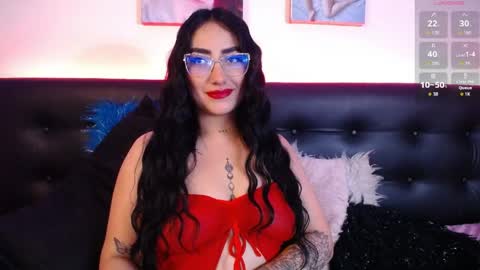 Snapshot of selenemore chatting on 05-16-26, 11:14 Selene online show from 05-16-26, 11:14