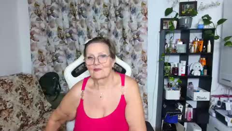 Selenna online show from 12-19-24, 01:39