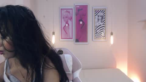 Mayte online show from 01-27-25, 01:19