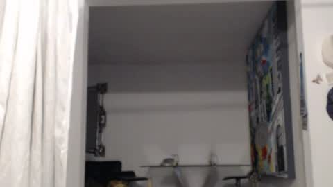 Ask me online show from 06-23-26, 01:36