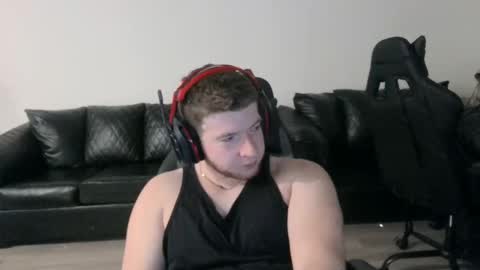 selfmademax579471 online show from 02-20-25, 05:01