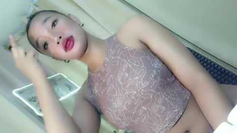 Snapshot of selfsuckercum69 chatting on 06-28-26, 04:13 Jessy online show from 06-28-26, 04:13