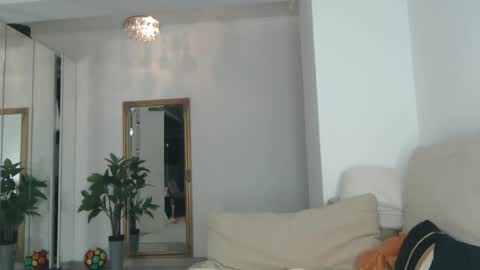 Selin online show from 10-28-25, 08:55