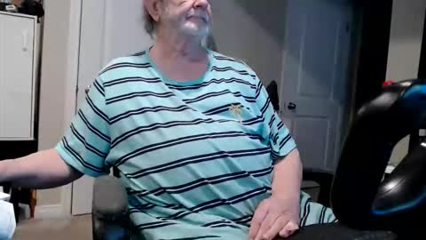 selkie2s online show from 04-01-26, 07:00