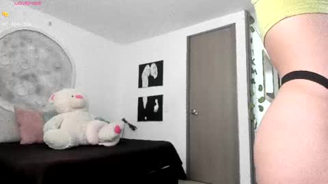 Selyn online show from 06-27-26, 01:50