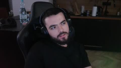 Snapshot of semenmonke chatting on 04-05-26, 04:59 semenmonke online show from 04-05-26, 04:59