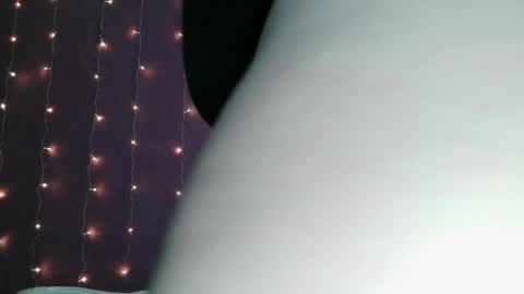Snapshot of send_me chatting on 04-22-26, 07:22 send me online show from 04-22-26, 07:22