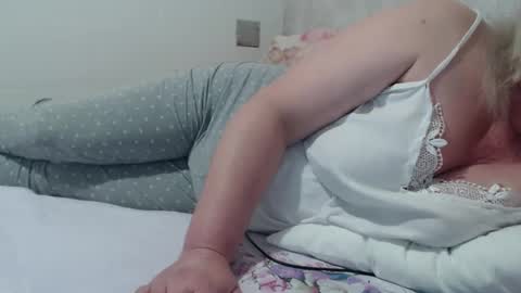 Lenna online show from 02-03-25, 06:49