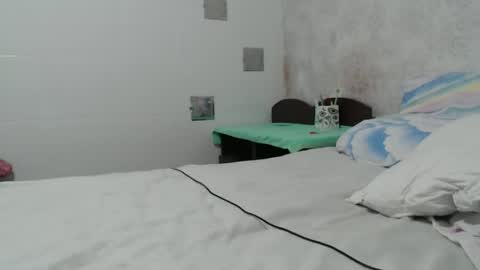 Lenna online show from 12-04-25, 06:23