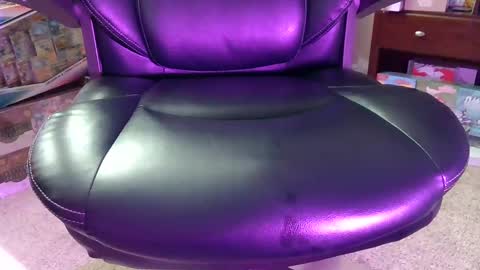 Snapshot of senorgrower chatting on 10-05-25, 06:17 Mr. Watch Me Grow online show from 10-05-25, 06:17