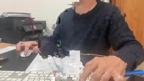 sens3439 online show from 10-20-25, 08:09