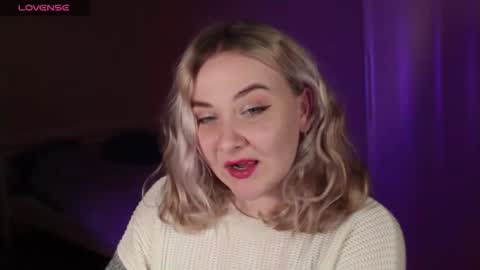 Snapshot of sensual_girrrl chatting on 02-16-26, 11:45 Ilona online show from 02-16-26, 11:45