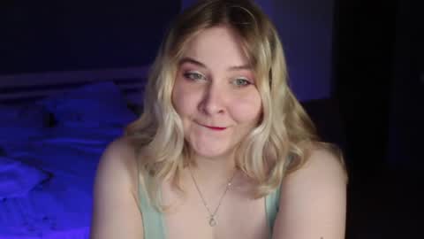 Snapshot of sensual_girrrl chatting on 06-23-26, 12:30 Ilona online show from 06-23-26, 12:30