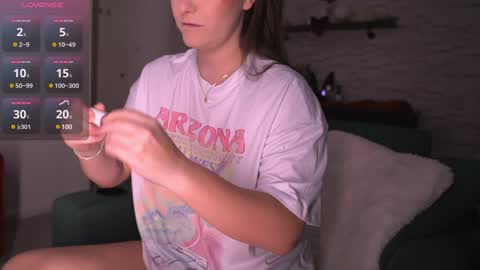 Snapshot of sensual_jassmine chatting on 01-26-25, 09:08 Jasmine online show from 01-26-25, 09:08