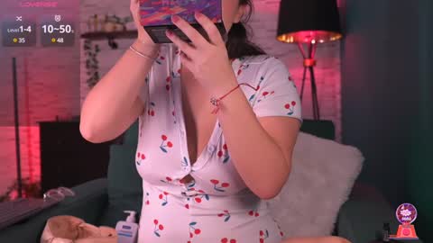 Snapshot of sensual_jassmine chatting on 03-08-25, 09:06 Jasmine online show from 03-08-25, 09:06