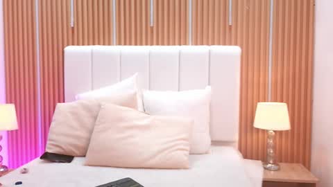 Sensual Kim77 online show from 03-03-26, 12:44