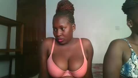 Snapshot of sensual_ria chatting on 03-25-26, 09:26 sensual_ria online show from 03-25-26, 09:26