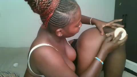 Snapshot of sensual_ria chatting on 03-29-26, 10:04 sensual_ria online show from 03-29-26, 10:04