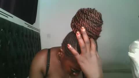 Snapshot of sensual_ria chatting on 04-12-26, 09:25 sensual_ria online show from 04-12-26, 09:25