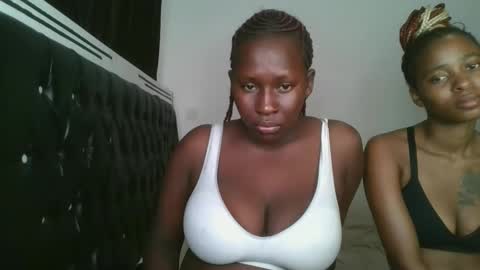 Snapshot of sensual_ria chatting on 04-28-26, 08:14 sensual_ria online show from 04-28-26, 08:14