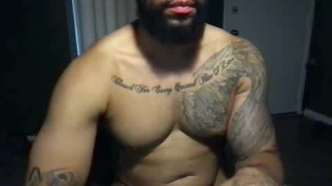 Snapshot of sensualbates chatting on 11-13-25, 02:49 SensualBates online show from 11-13-25, 02:49