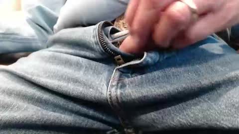 Snapshot of sensualgent69 chatting on 04-01-26, 09:12 sensual online show from 04-01-26, 09:12