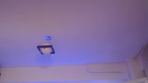 Hallie online show from 02-02-25, 04:22