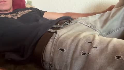 Snapshot of sensualliam chatting on 06-15-26, 07:27 SensualLiam online show from 06-15-26, 07:27