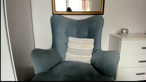 sensuallstella online show from 07-20-26, 10:39