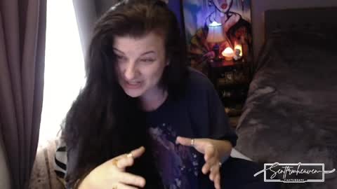 Tara online show from 03-26-26, 01:28