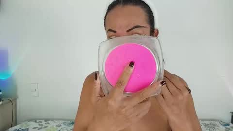 Snapshot of sephorandmonell chatting on 10-31-25, 08:21 sephorandmonell online show from 10-31-25, 08:21