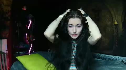 Seraphin Munster online show from 01-07-26, 06:43