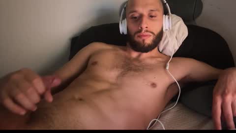 serebob4 online show from 02-07-26, 05:11