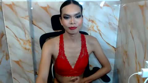 Snapshot of serenamarqueza chatting on 06-17-26, 06:20 Sam online show from 06-17-26, 06:20