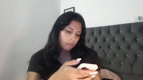 sararoussee online show from 11-09-25, 02:10