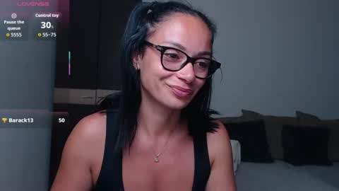Snapshot of serenesophi chatting on 06-30-26, 02:45 SereneSophi online show from 06-30-26, 02:45