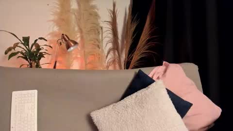 Serenity online show from 03-12-26, 12:17