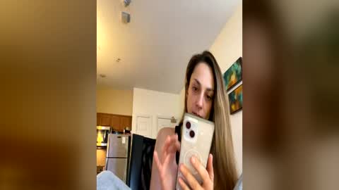 serenityroseee online show from 06-15-26, 10:12