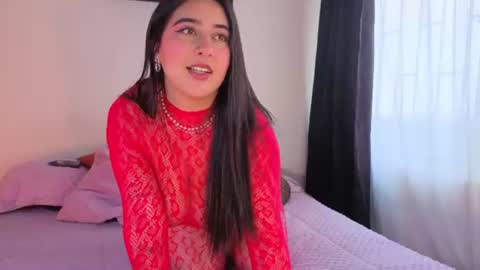 Serenna Cruz online show from 06-16-26, 08:22