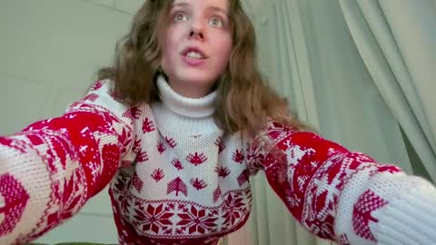 Snapshot of sereta_fin chatting on 12-13-24, 01:44 Hey Guys and Girls non-binary personalities Im Sereta online show from 12-13-24, 01:44