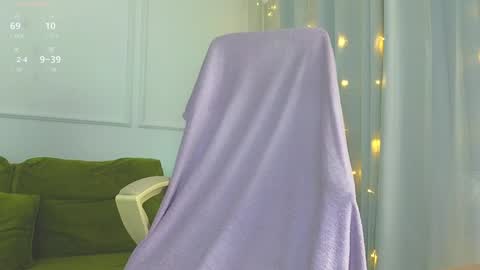 Snapshot of sereta_fin chatting on 12-17-24, 01:27 Hey Guys and Girls non-binary personalities Im Sereta online show from 12-17-24, 01:27