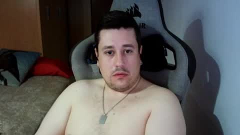 Snapshot of sergio95n chatting on 02-15-25, 07:38 Pollos online show from 02-15-25, 07:38