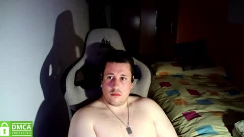 Snapshot of sergio95n chatting on 05-16-26, 09:13 Pollos online show from 05-16-26, 09:13