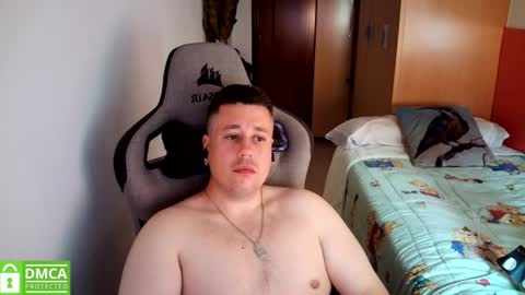 Snapshot of sergio95n chatting on 06-21-26, 09:34 Pollos online show from 06-21-26, 09:34