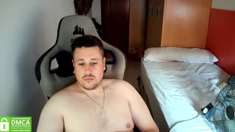 Snapshot of sergio95n chatting on 07-01-26, 05:02 Pollos online show from 07-01-26, 05:02